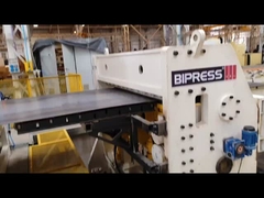 Βαριά Straightener σπειρών χάλυβα μετρητών κουρά πετάγματος που κόβεται στη γραμμή 3-10 X 1600 μήκους